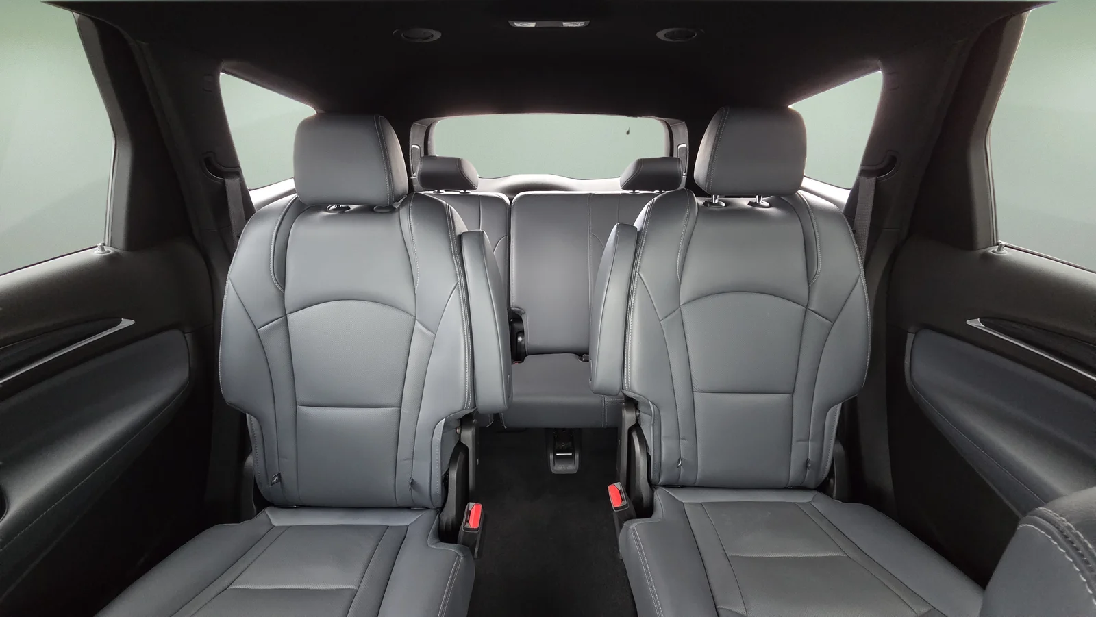 Used 2024 White Buick Premium Group image 31