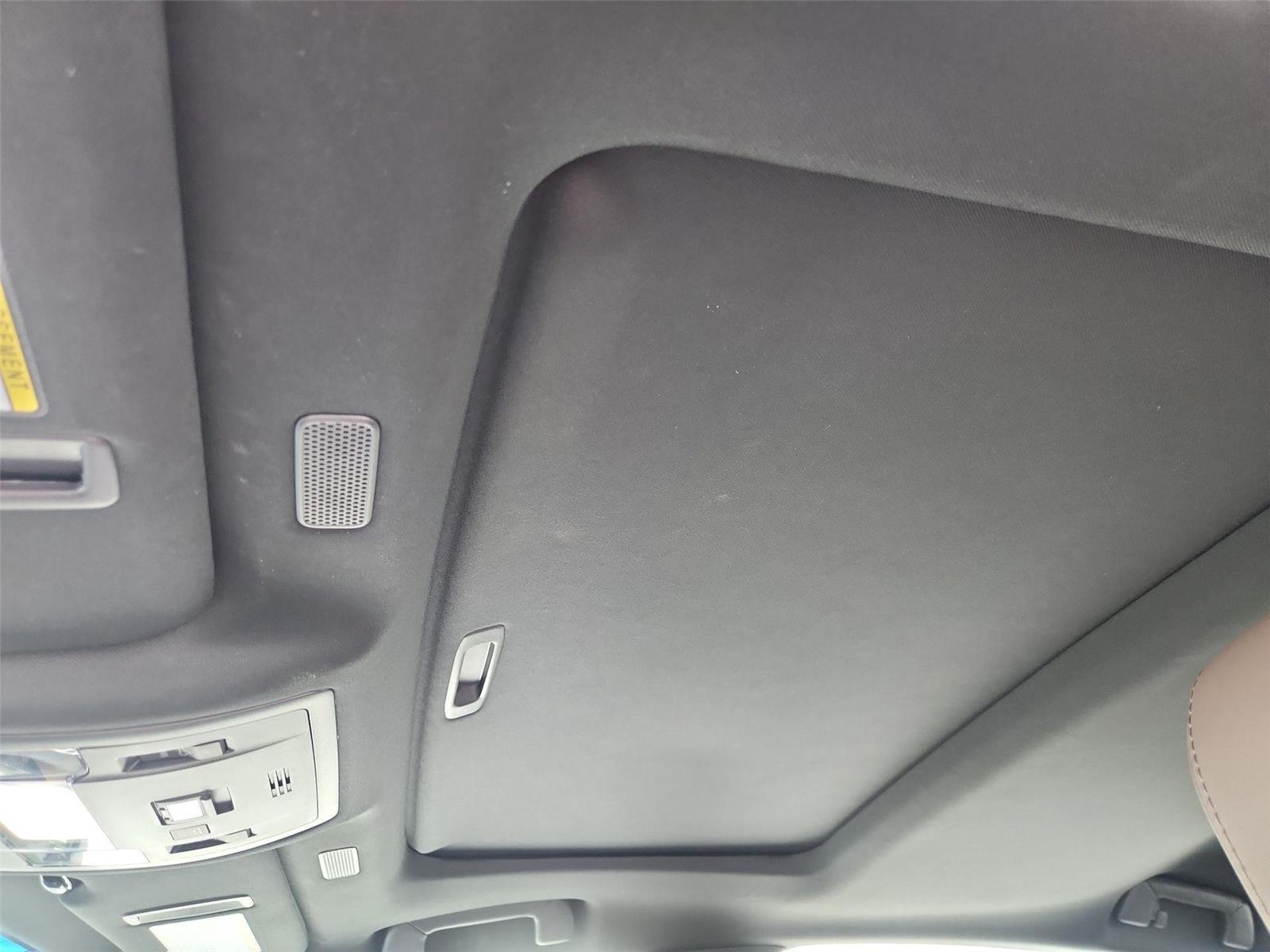 Used 2024 White Lexus ES 350 image 18