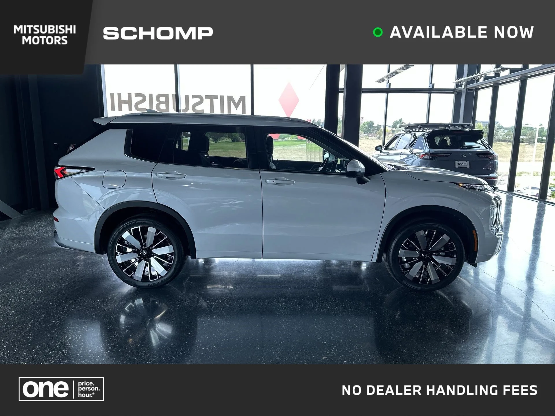 New 2026 White Diamond Mitsubishi SEL image 1