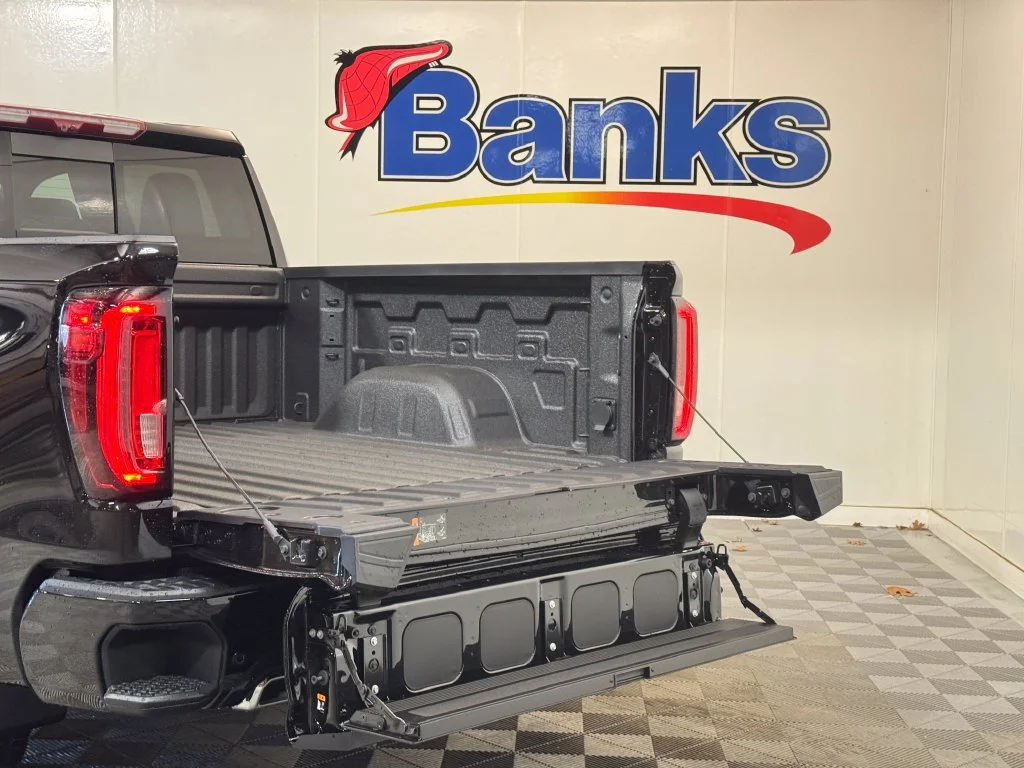 2026 GMC Sierra 1500 Denali - Photo 8