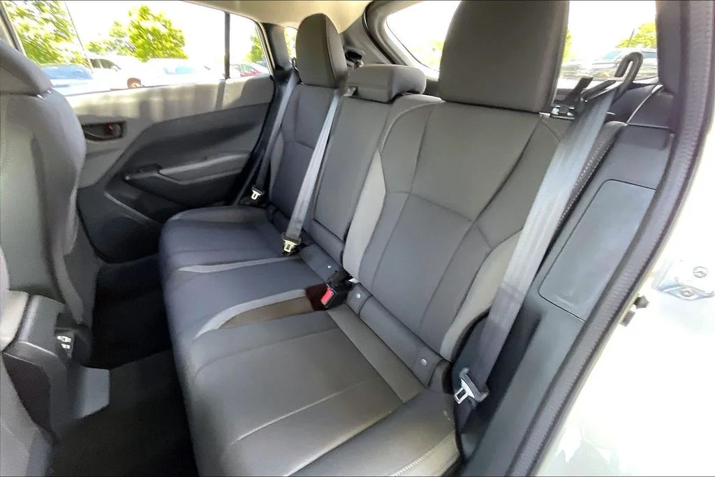 New 2026 CRYSTAL WHITE PEARL Subaru Premium image 13