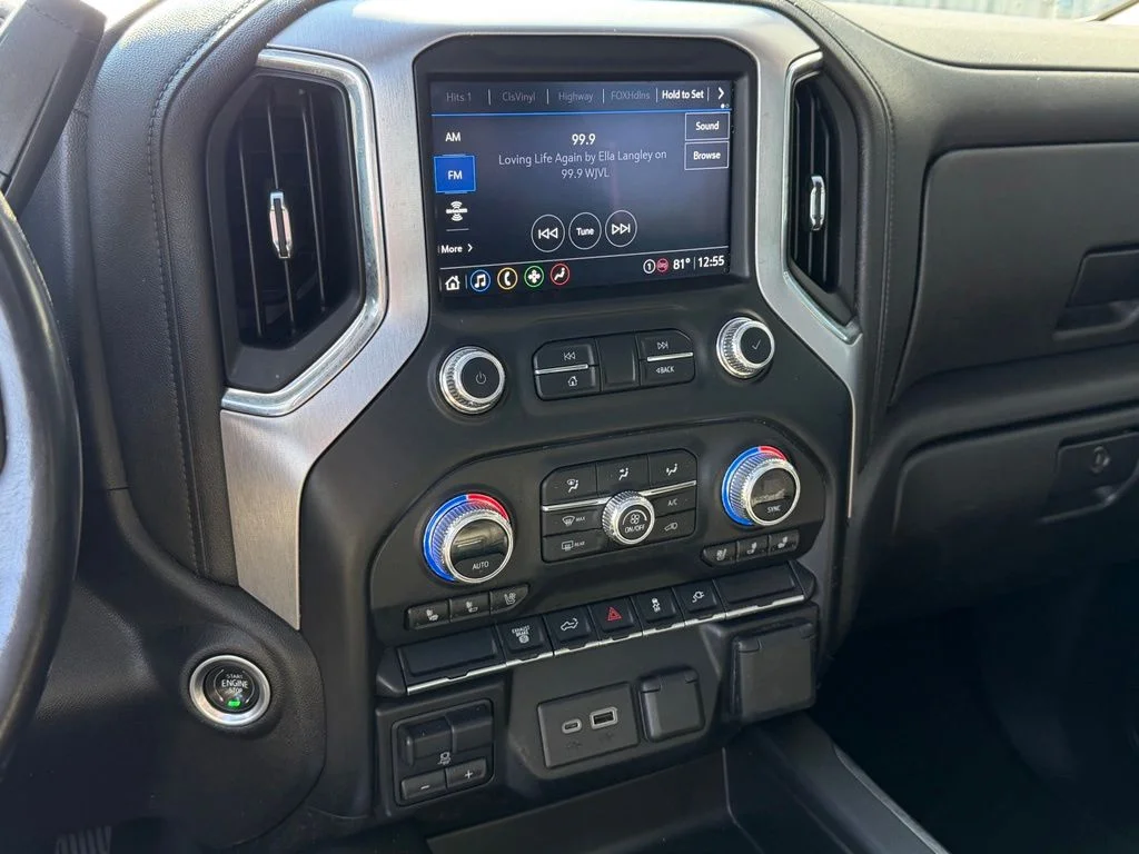 Used 2022 Black GMC SLT image 9