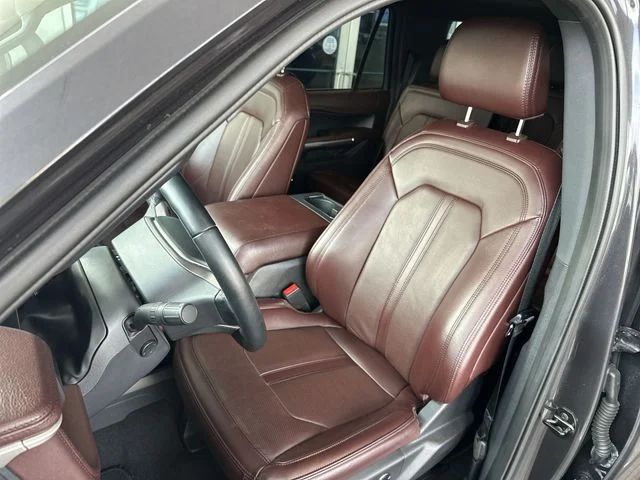 Used 2024 Gray Ford Limited image 12