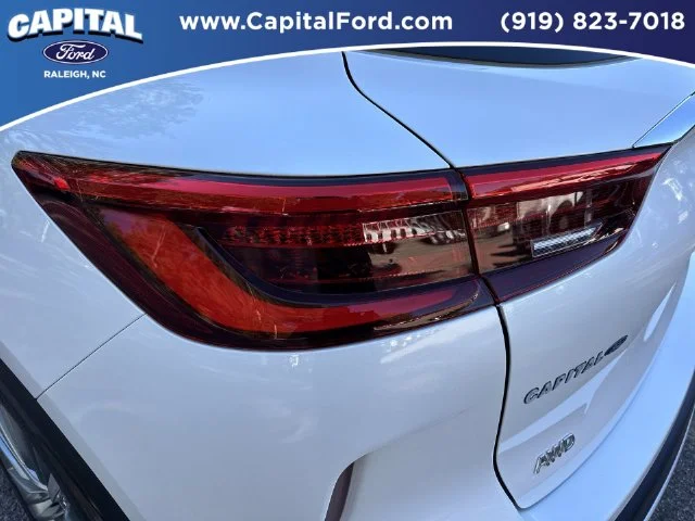Used 2024 White INFINITI Autograph image 15