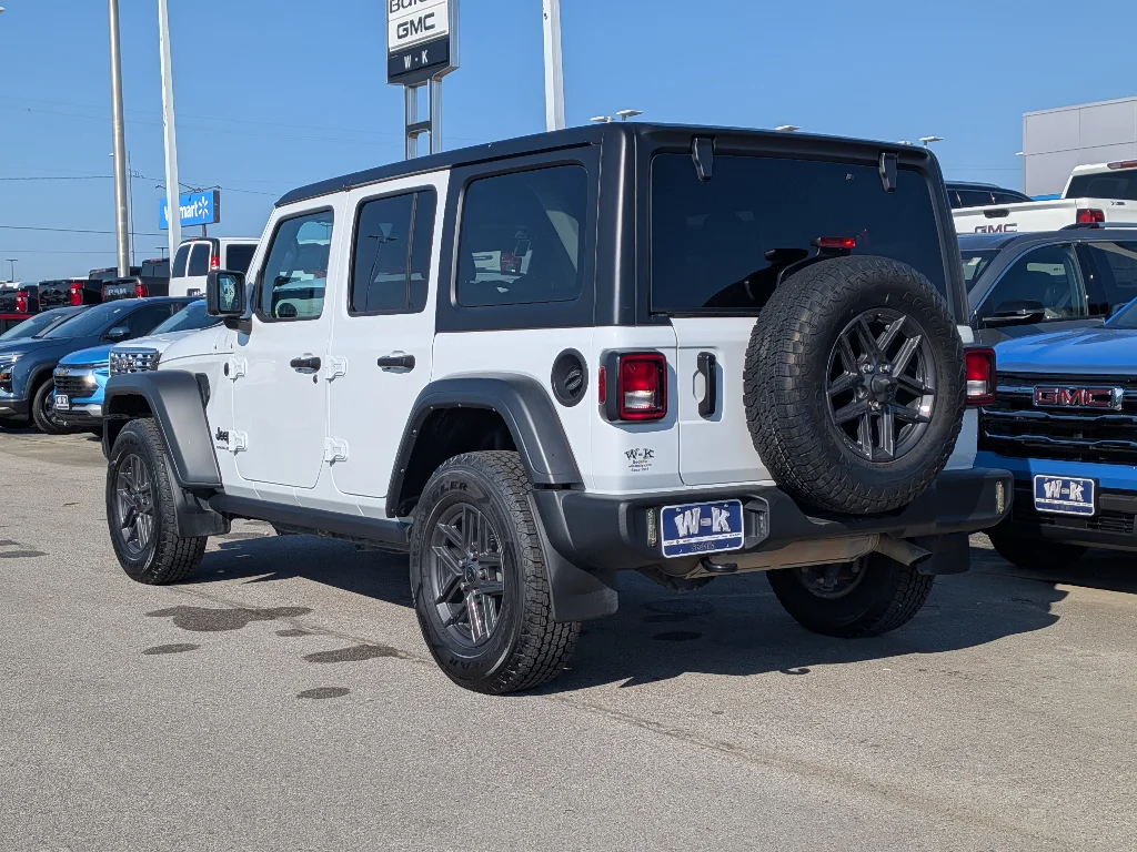Used 2024 Bright White Clearcoat Jeep Sport RHD image 8