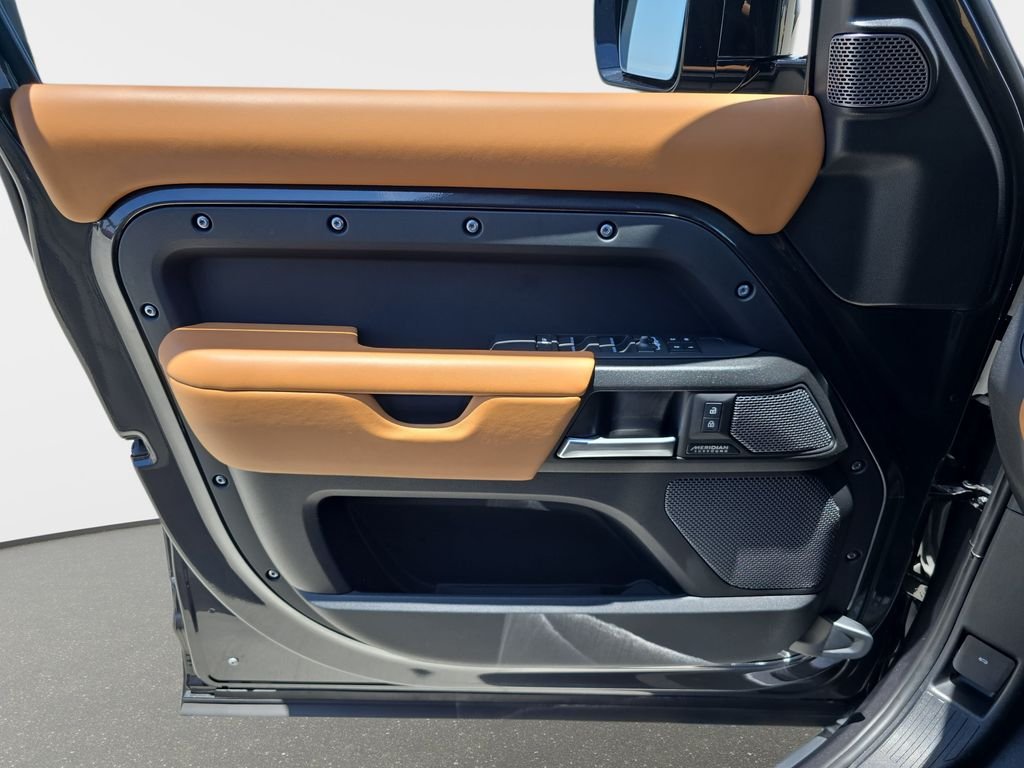 Certified Used 2024 Gray Land Rover Carpathian Edition image 27