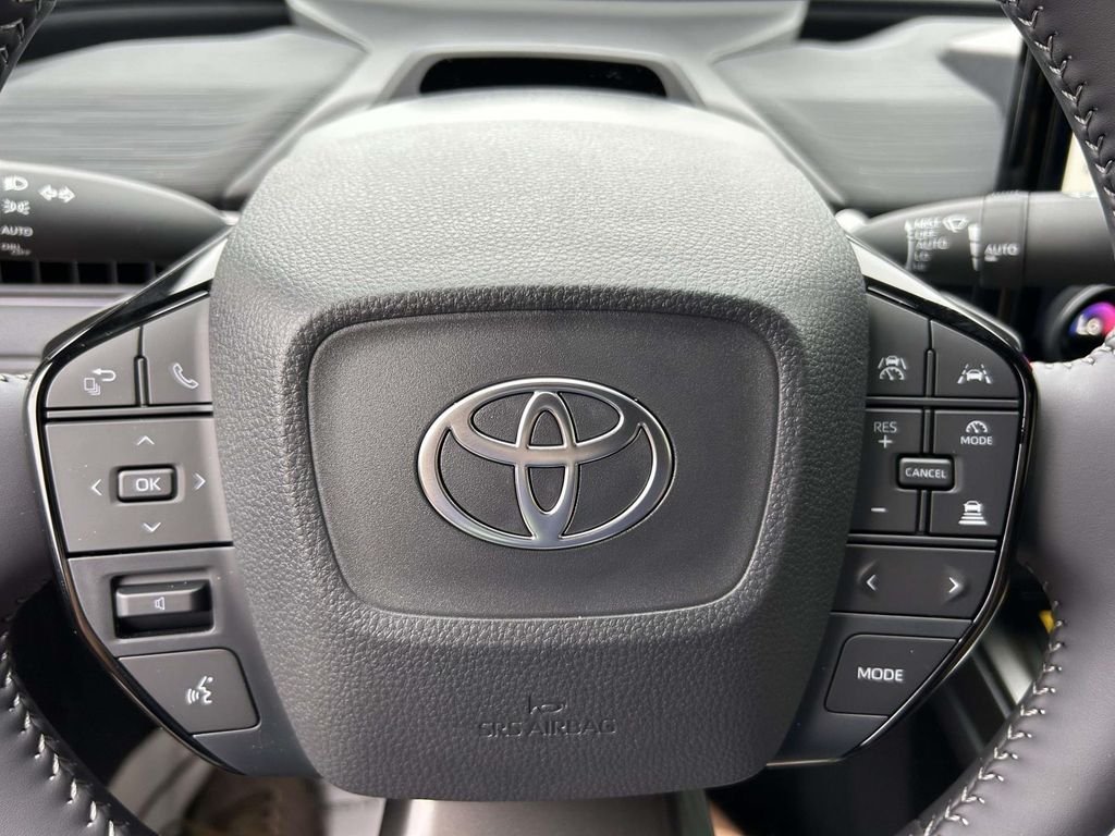 New 2026 Wind Chill Pearl Toyota XSE image 29