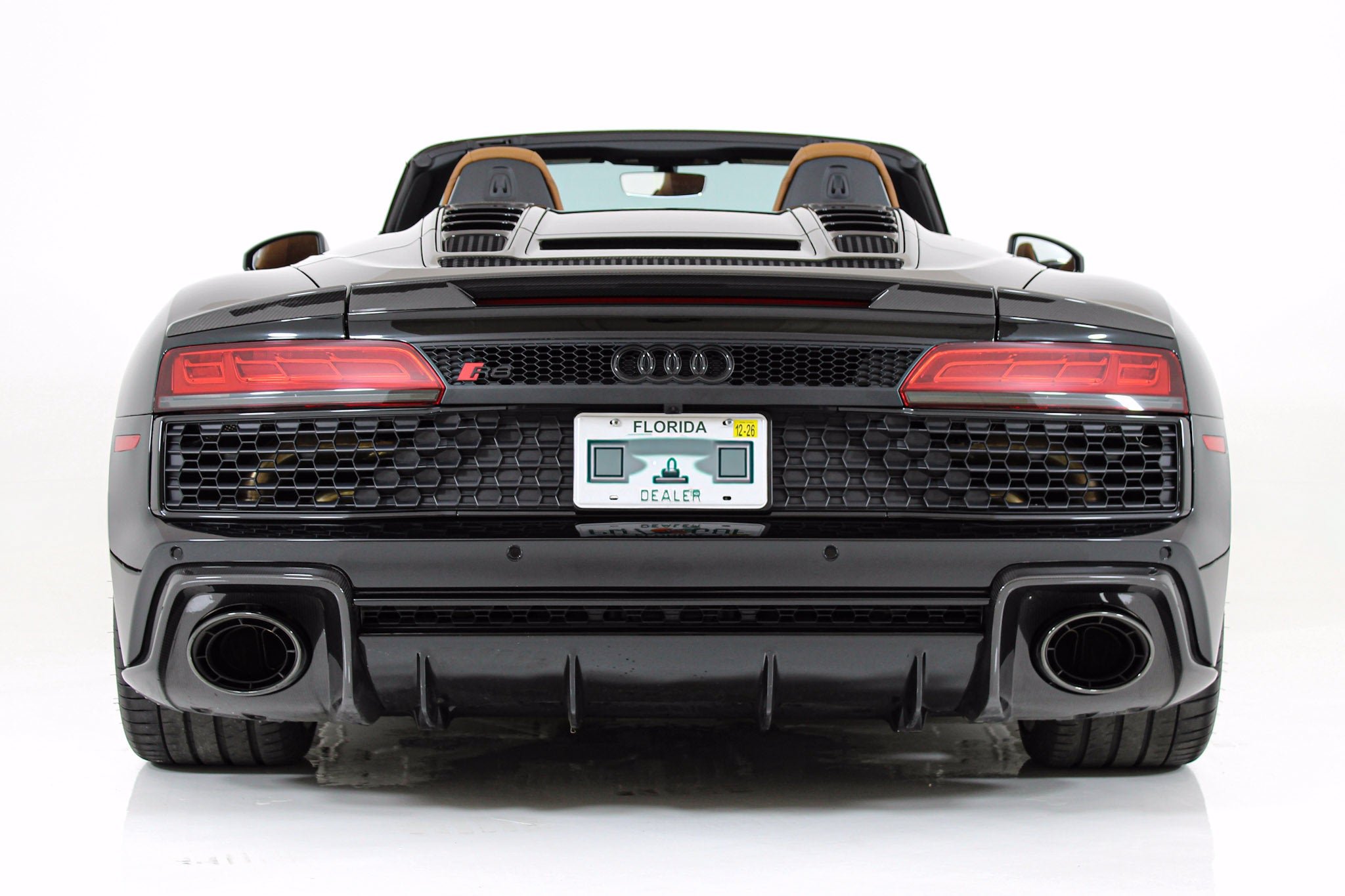 Used 2023 Black Audi V10 performance image 8