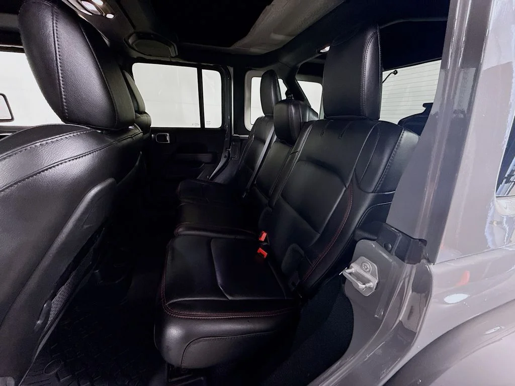 Used 2022 Sting Gray Clearcoat Jeep Unlimited Rubicon image 25