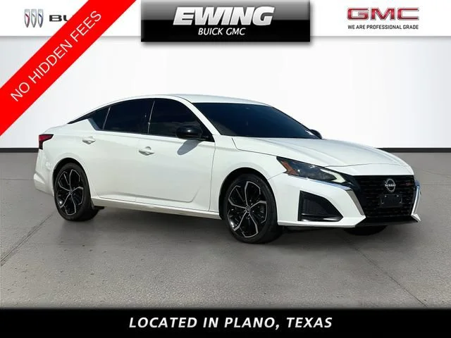 2023 Nissan Altima 2.5 SR