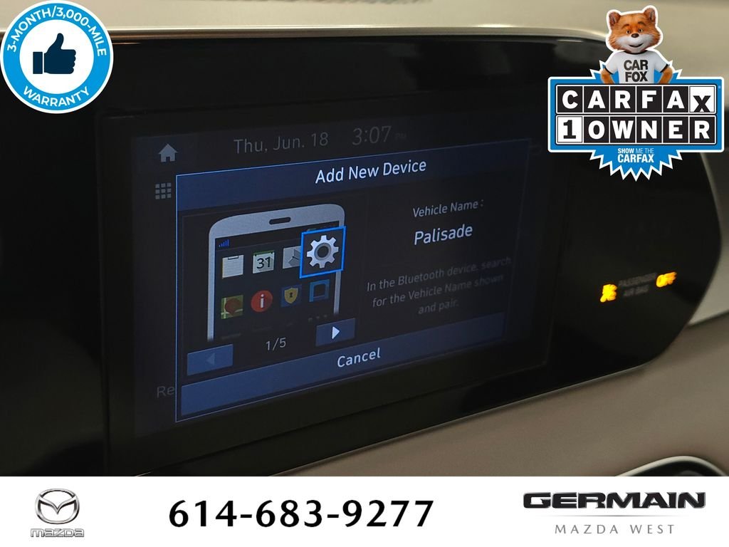 Used 2021 Black Hyundai SE image 28