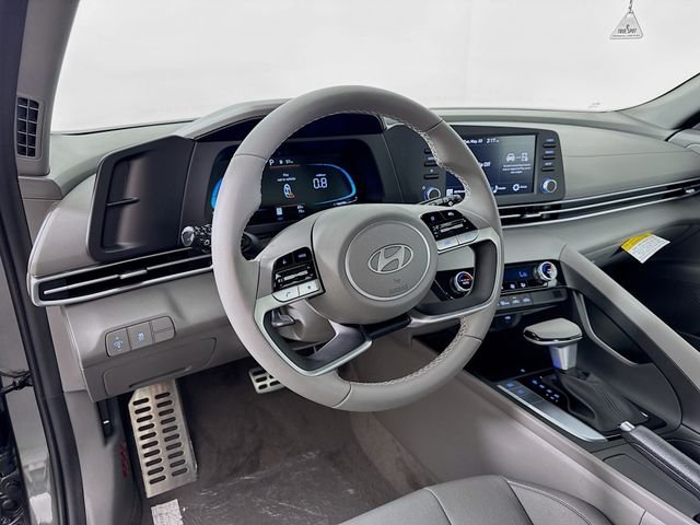 Certified Used 2025 Gray Hyundai SEL Sport image 13