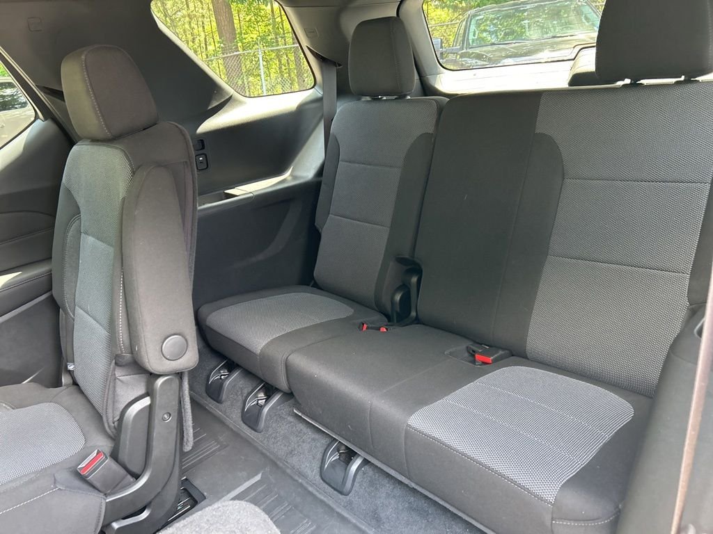 Used 2023 Gray Chevrolet LT image 27