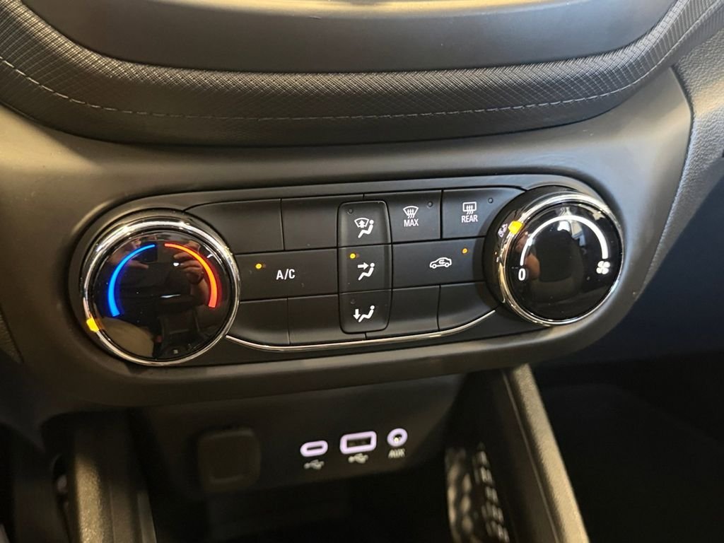 Used 2023 White Chevrolet LS image 22