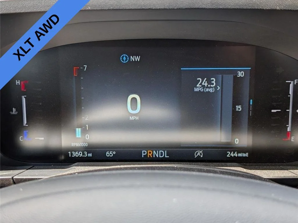 Used 2025 Shadow Black Ford XLT image 24
