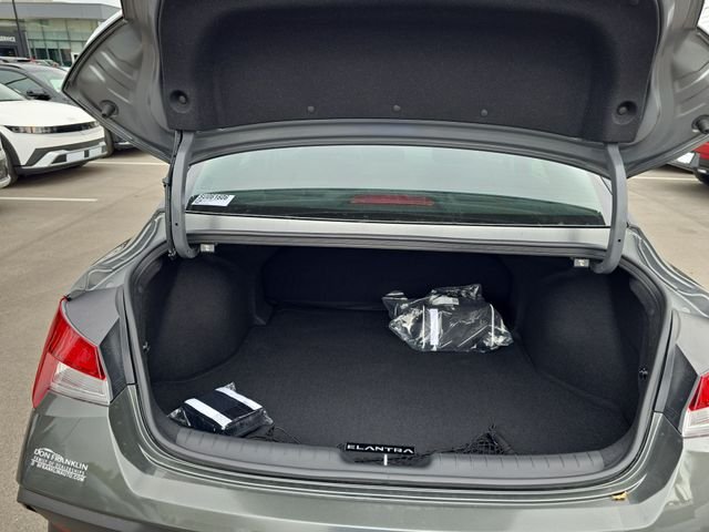 Used 2025 Gray Hyundai SE image 22
