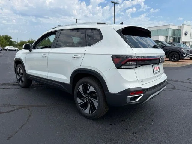 New 2026 Pure White Volkswagen 1.5T SE image 5