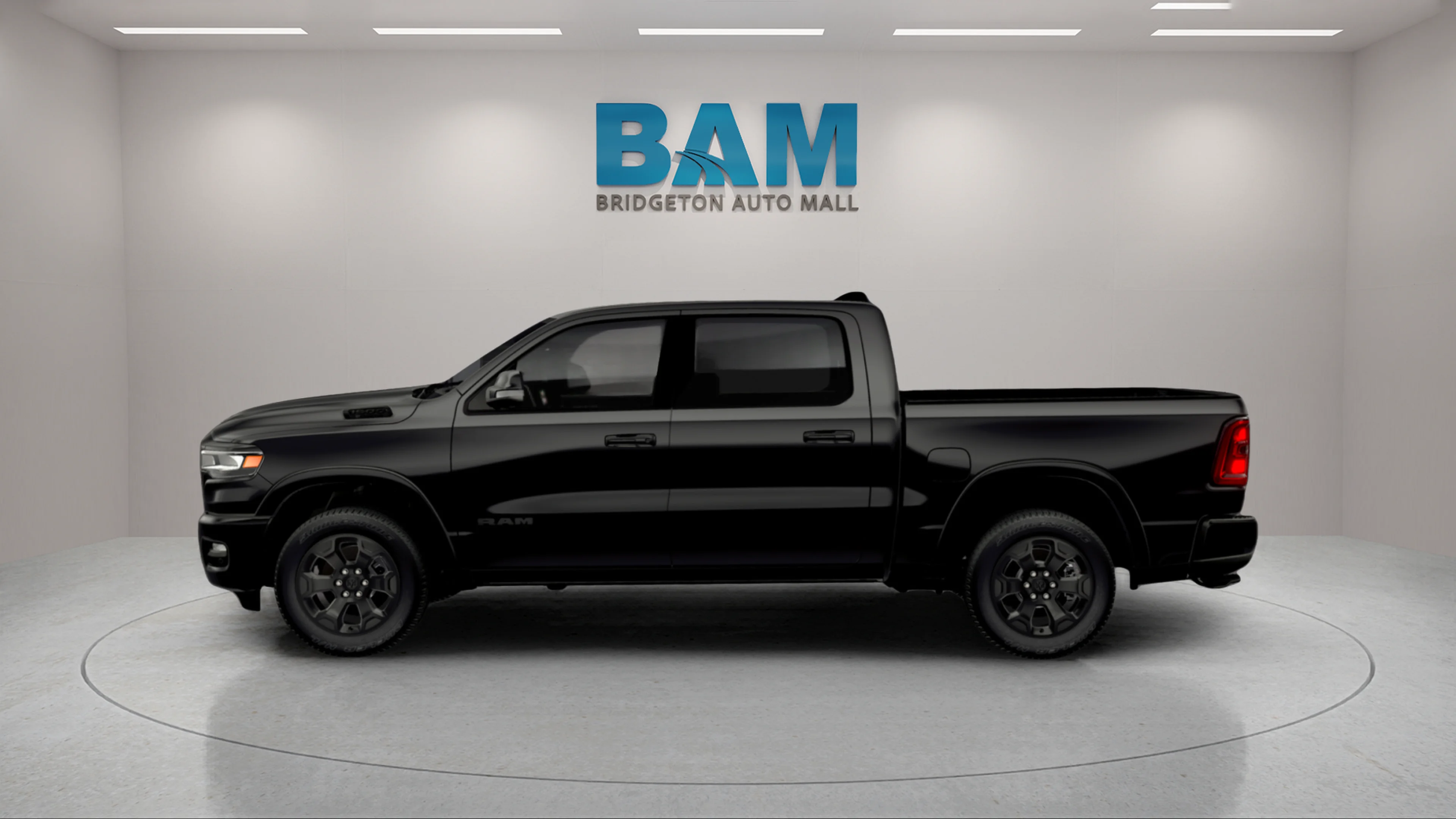 New 2026 Diamond Black Crystal Pearlcoat Ram Big Horn image 11