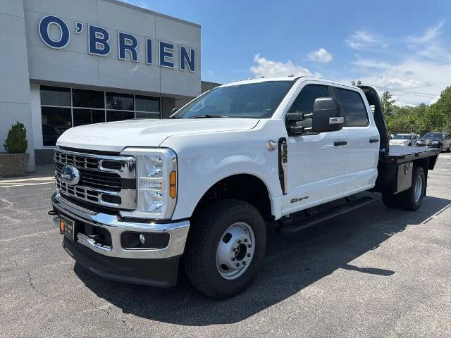 New 2026 Oxford White Ford F-350® XL image 26