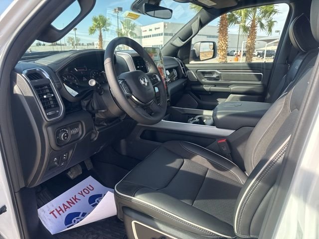 New 2026 Ivory White Tri-Coat Pearl-Coat Exterior Paint RAM Laramie image 15