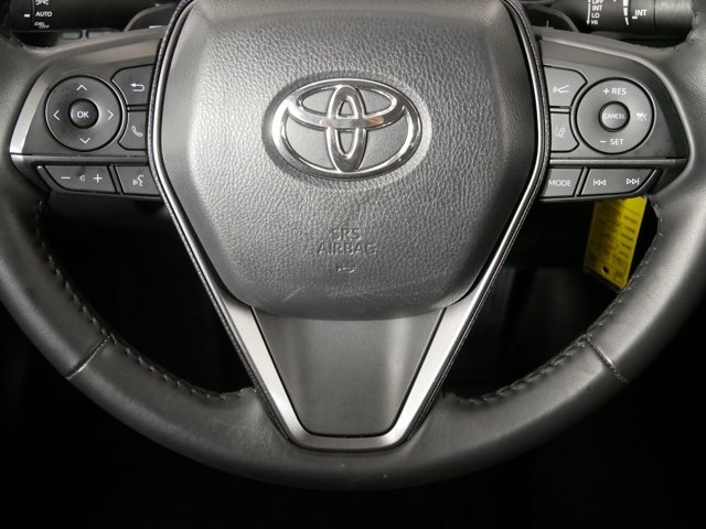Used 2024 Ice Cap Toyota SE Nightshade AWD image 19