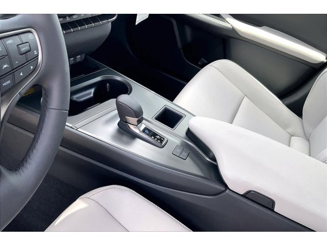 New 2026 Ultra White Lexus  image 18