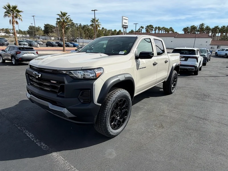 2026 Chevrolet Colorado Trail Boss - Photo 7