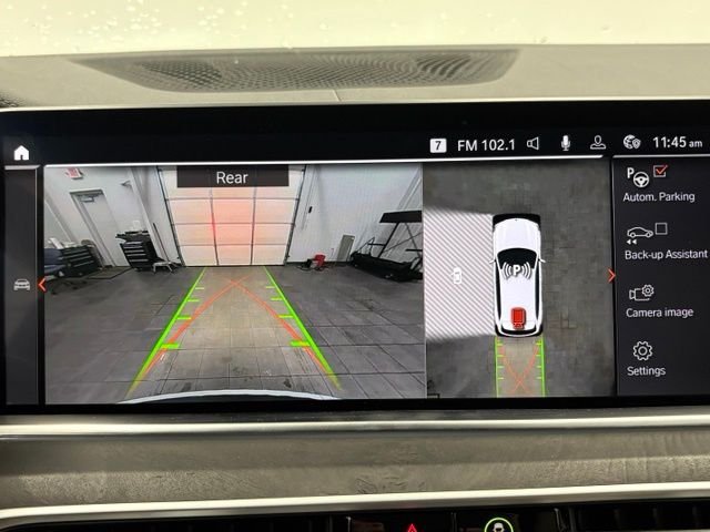 Used 2022 White BMW xDrive40i image 38