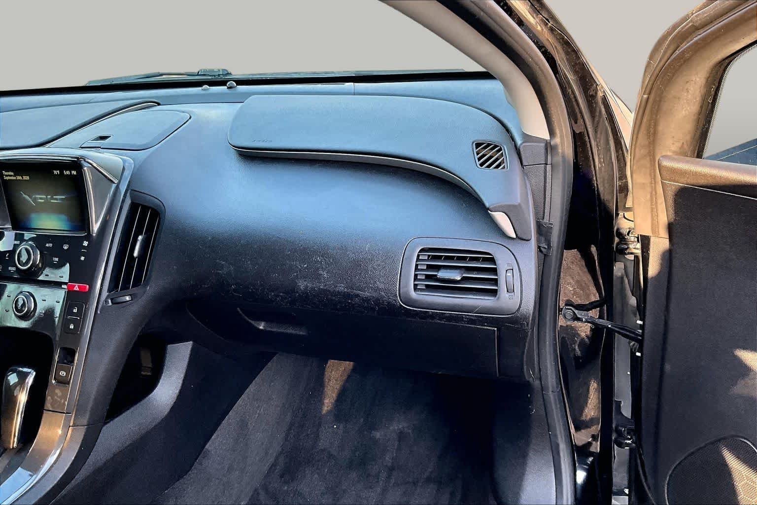 Used 2014 Black Chevrolet  image 19