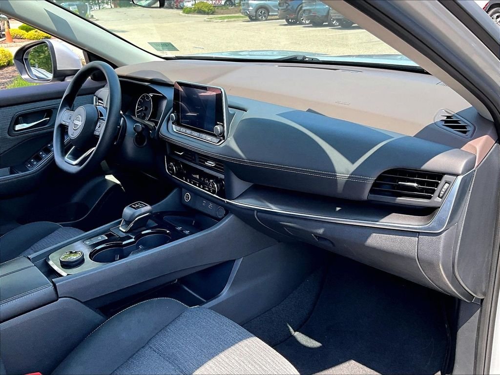 Certified Used 2023 Silver Nissan SV image 14