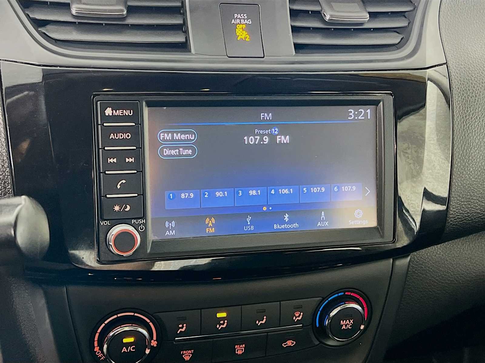 Used 2019 Deep Blue Pearl Nissan S image 13