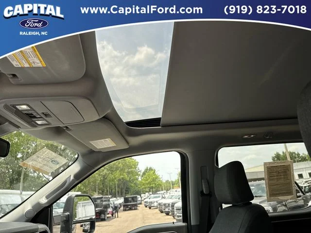 Used 2025 Black Ford XLT image 22