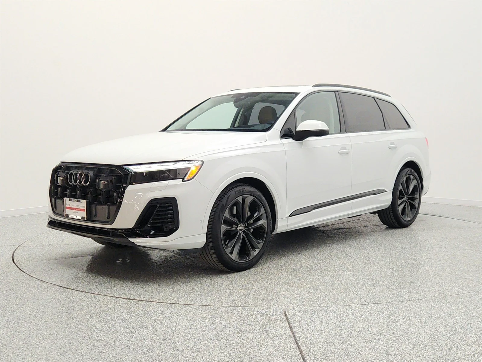 2025 Audi Q7 55 Prestige quattro Tiptronic's photo