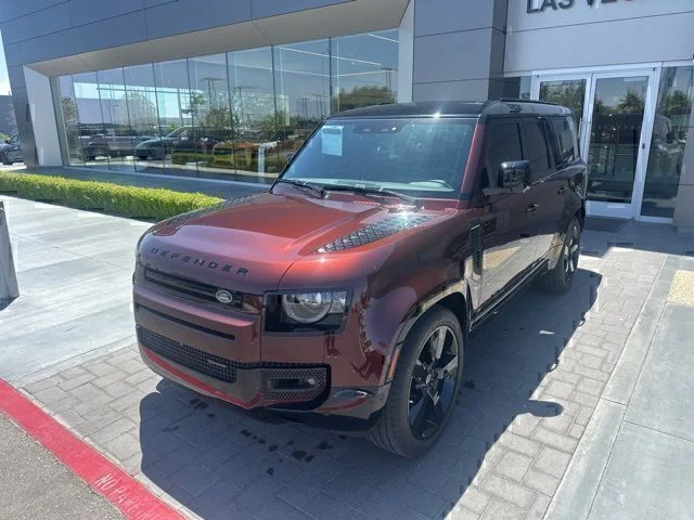 2023 Land Rover Defender X-Dynamic SE's photo