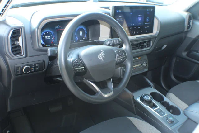 Used 2025 Azure Gray Metallic Tri-Coat Ford Big Bend image 6