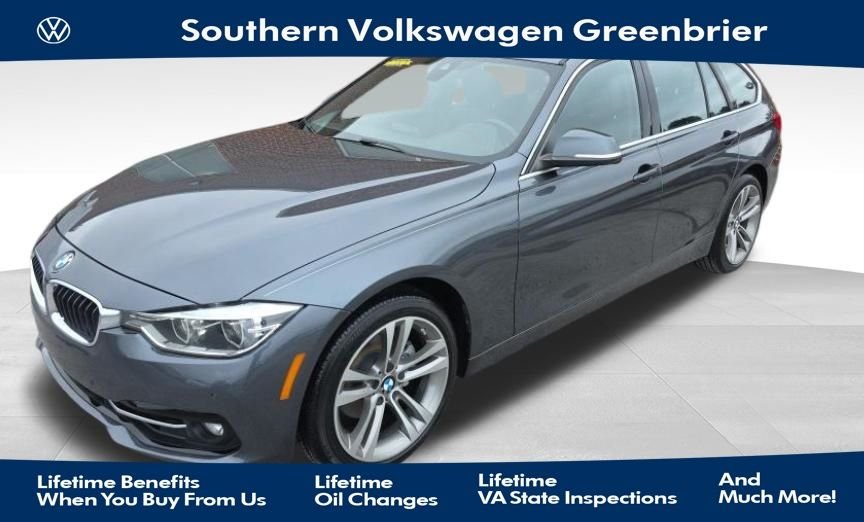 Used 2019 Gray BMW 330i xDrive image 1