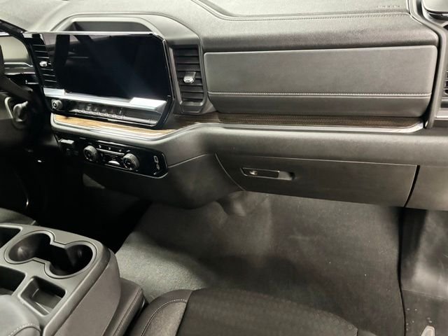 Used 2024 White Chevrolet LT image 20