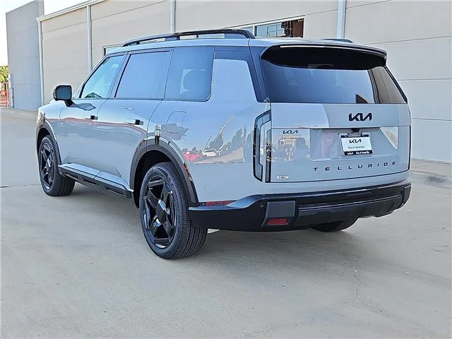 New 2027 Wolf Gray KIA X-Line SX All-Wheel Drive image 2