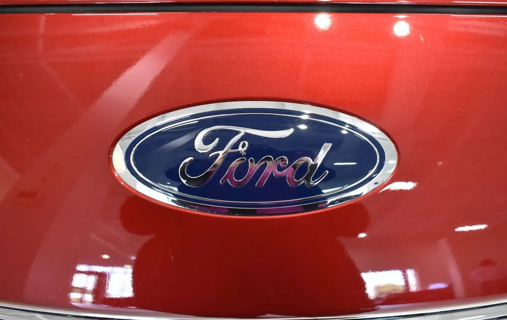 Used 2021 Red Ford Titanium image 12