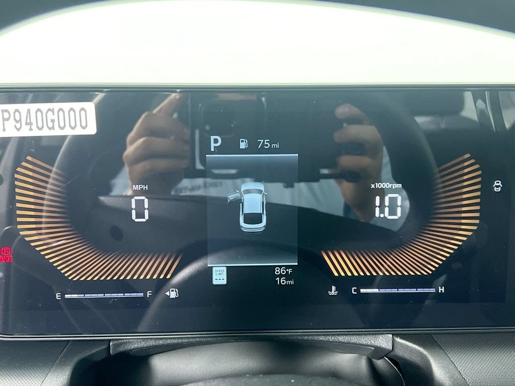 New 2026 Steel Gray Kia LXS image 20