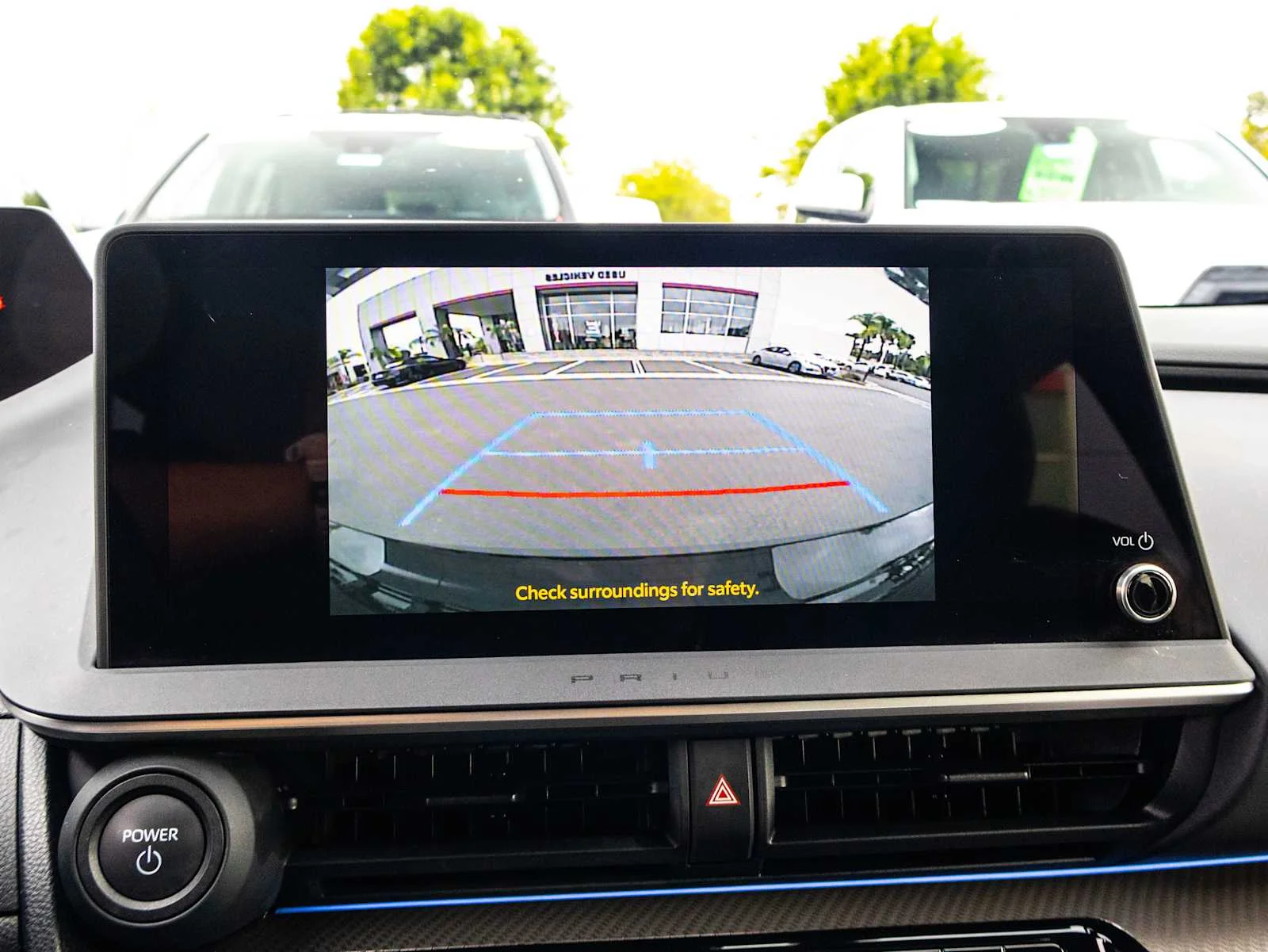 Used 2025 Guardian Gray Toyota XLE image 35