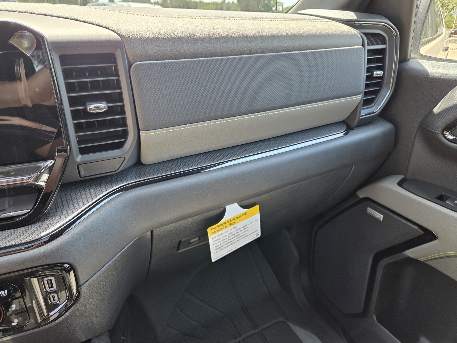 2026 Chevrolet Silverado 1500 ZR2 - Photo 31