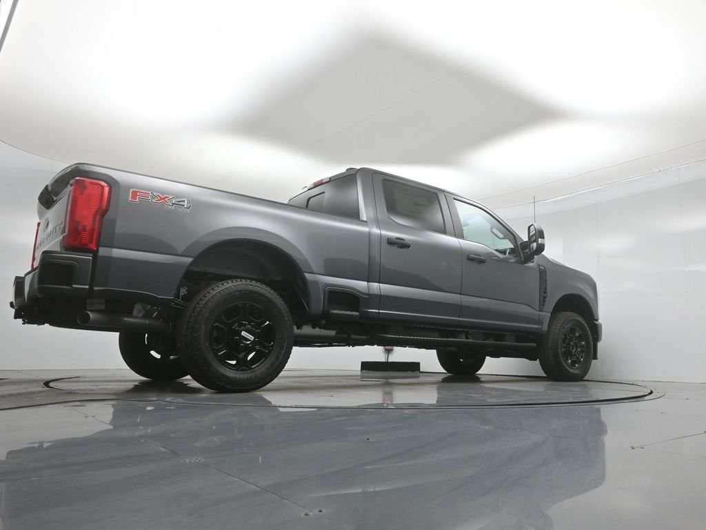 New 2026 Carbonized Gray Metallic Ford XL image 42