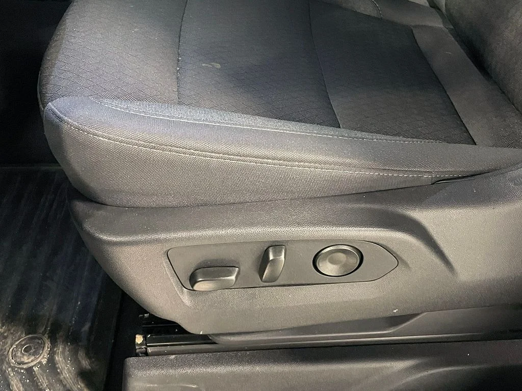 Used 2026 Blue Chevrolet LT image 21