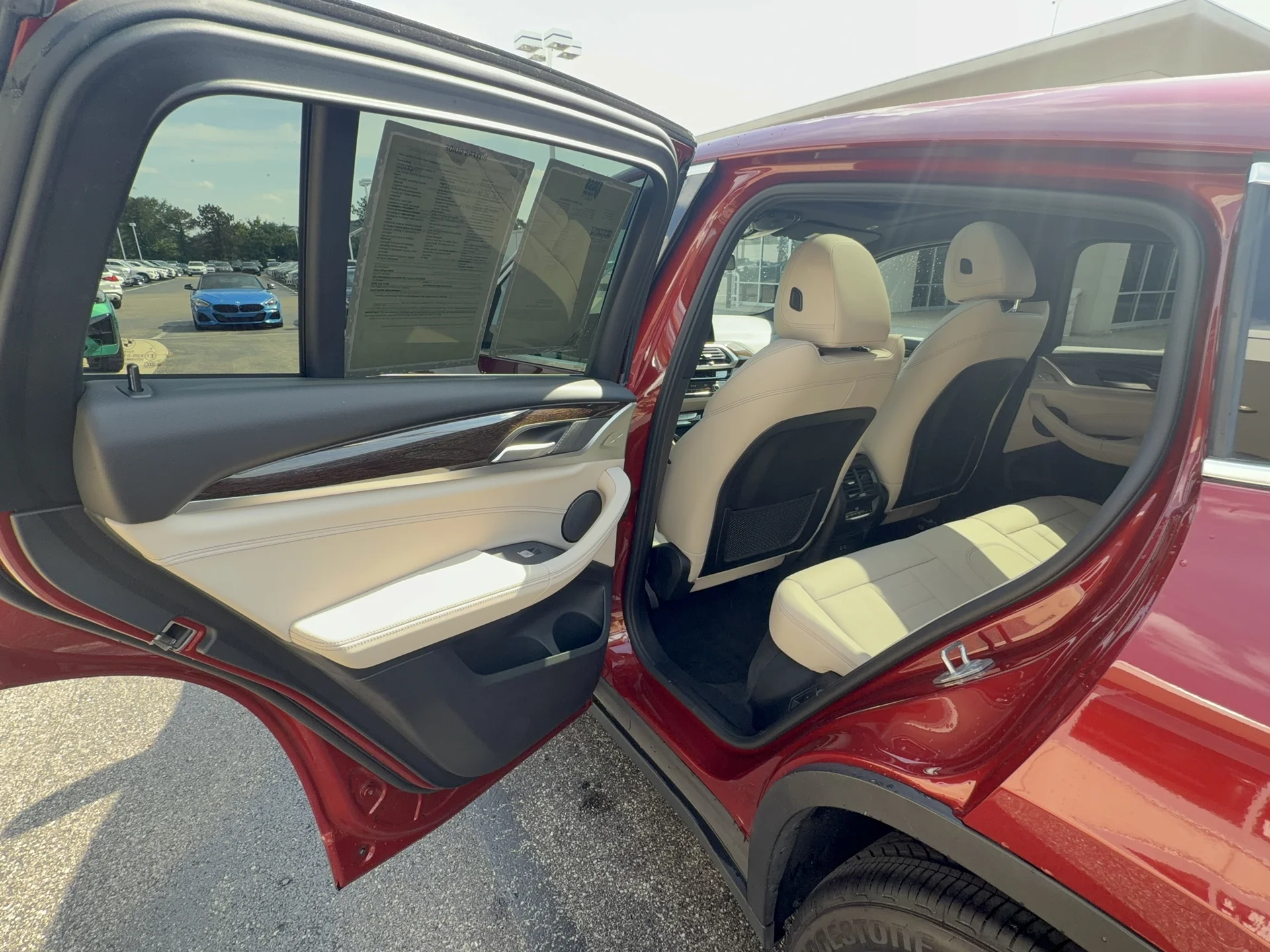 Used 2021 Flamenco Red Metallic BMW xDrive30i image 23