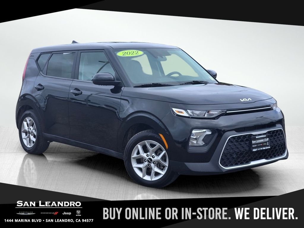 2022 Kia Soul 2.0L LX IVT's photo