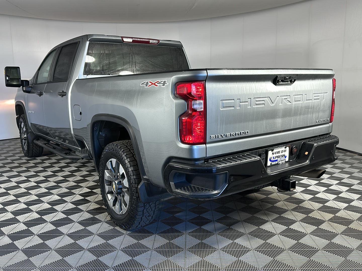 Used 2024 Sterling Gray Metallic Chevrolet Custom image 5