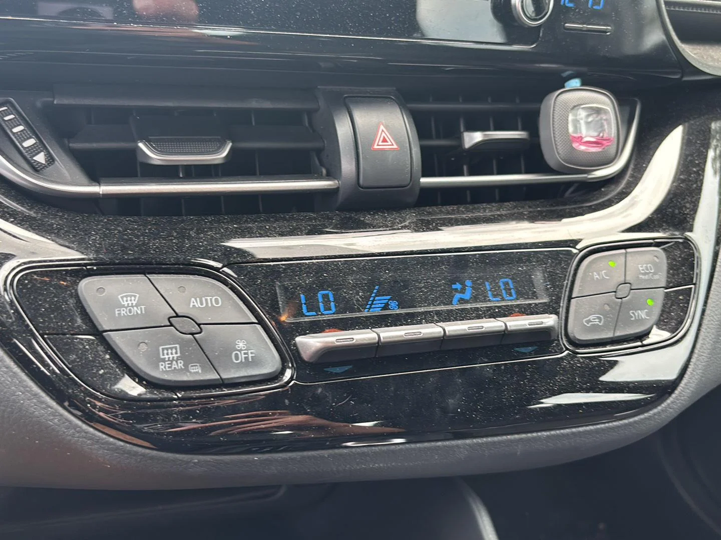 Used 2019 Black Sand Pearl Toyota LE image 13