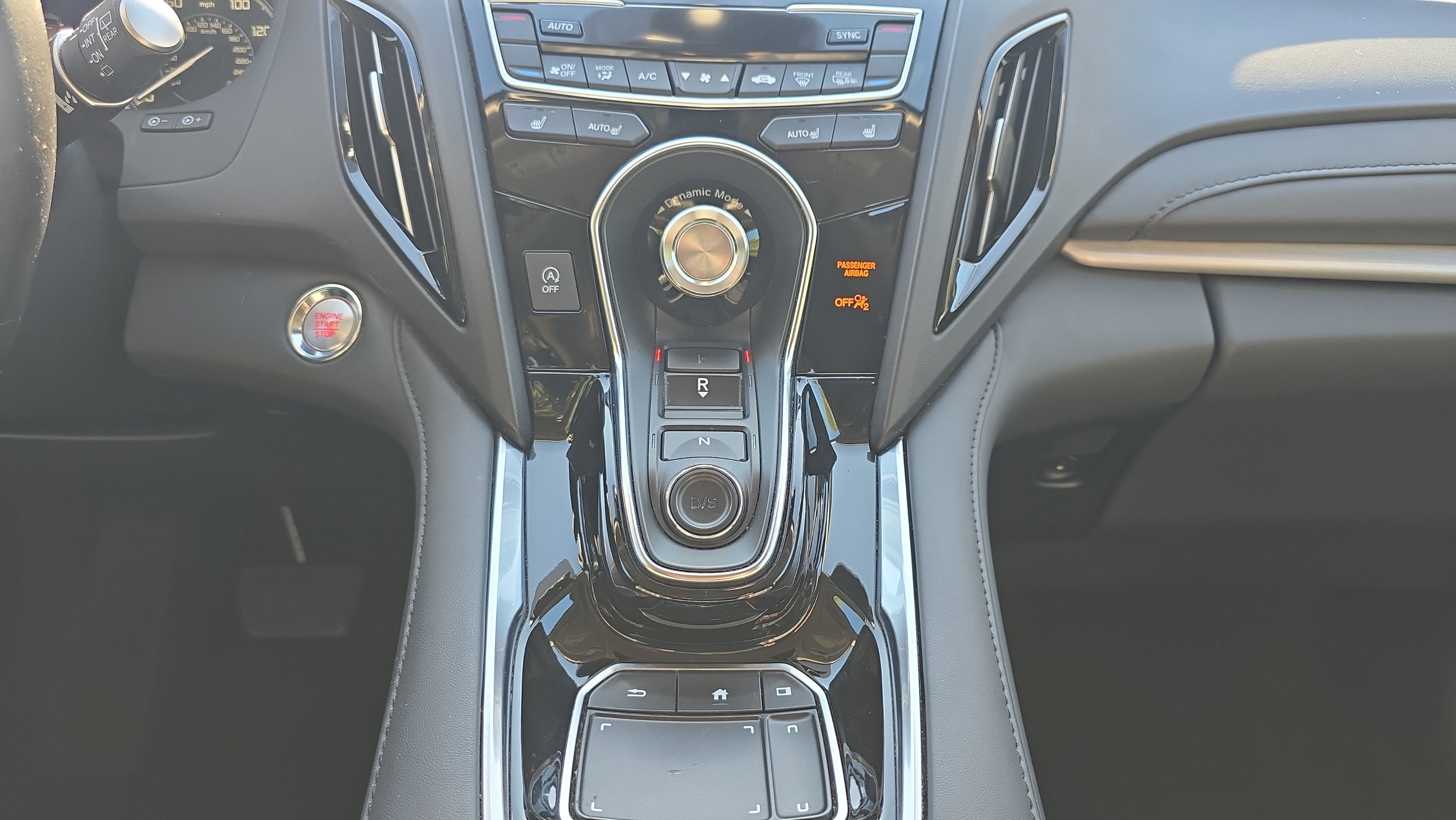 Used 2019 Silver Acura SH-AWD image 15