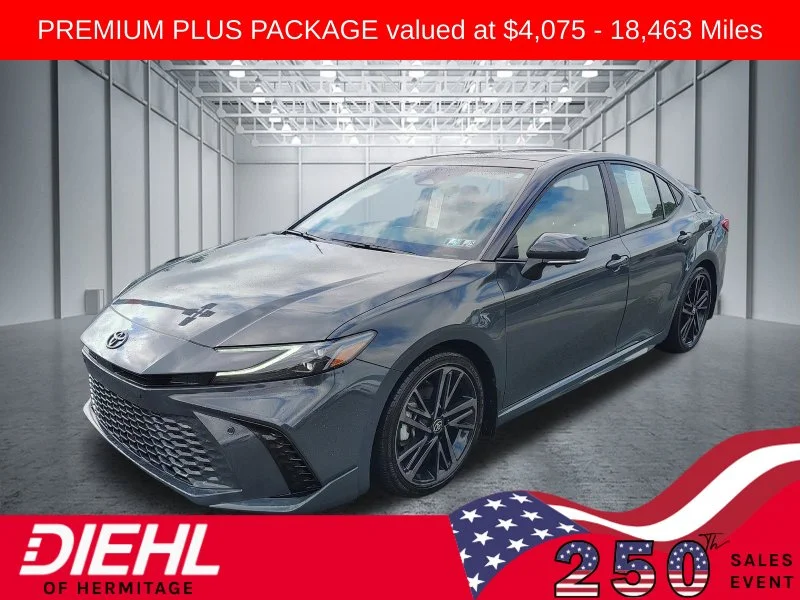 Used 2025  Toyota XSE image 1